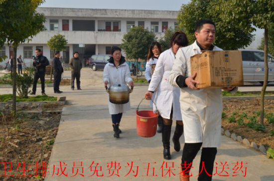 河南:邓州好医生曾伟