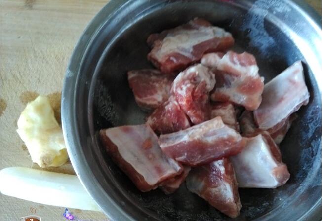美食河南——孜然烤排骨 