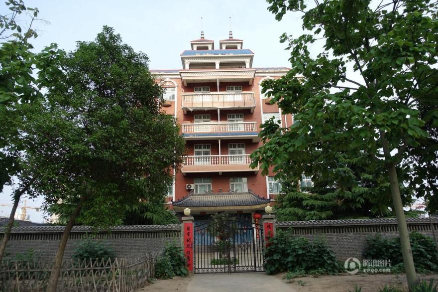 河南“最豪华”钉子户 村支书小洋楼无人敢拆（图）