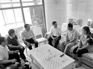 河南：周口市长看望慰问奥运冠军朱婷