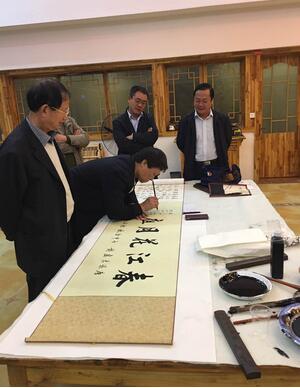 河南：故宫书法家魏殿松河南巡展