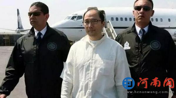 美国遣返:墨西哥一华人贩毒家中曾搜出2亿美金(图)