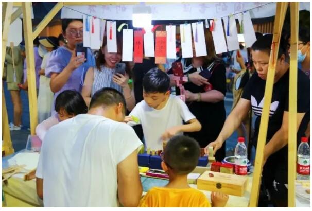 百场演出，万盏花灯，翰园艺术庙会邀您共度龙年新春！