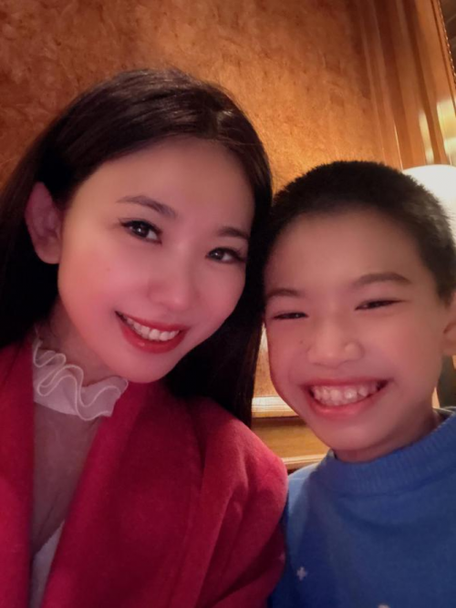 感叹星二代出色的同时，李昊泽让你看到企业家儿子的优秀